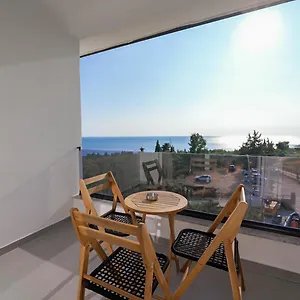 Lodge Domi Valley, Dhermi